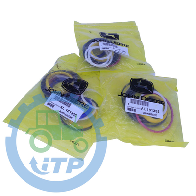 AL161335 Tractor Spare Parts For  Front Axle Seal Kit 0.16LBS