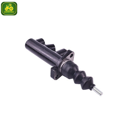 Axle Parts 1874957M91 Brake Master Cylinder  for  Tractor 560 565 575 590 595 690 698 DOT4